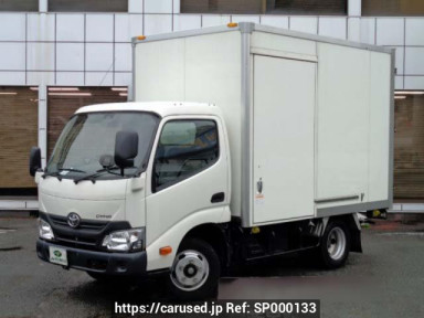 Toyota Dyna Truck XZU605