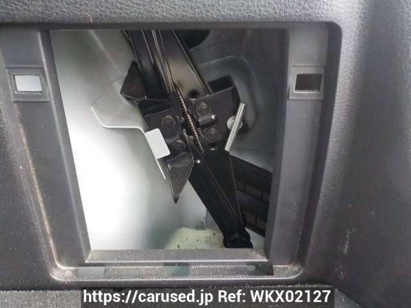 Used 2011 AT mazda verisa DC5W Image[39]