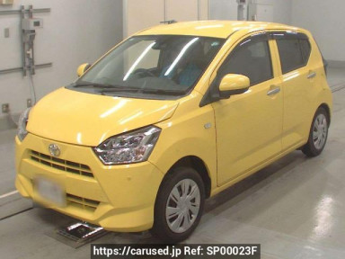 Toyota Pixis Epoch LA350A