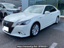 Toyota Crown Hybrid AWS210