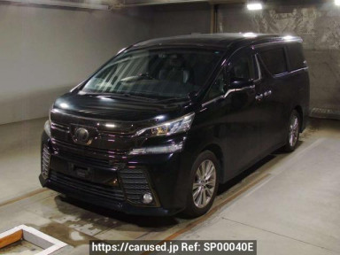 Toyota Vellfire AGH30W