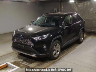 Toyota RAV4 AXAH54