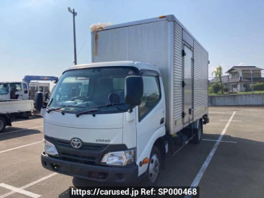 Toyota Dyna Truck XZU655