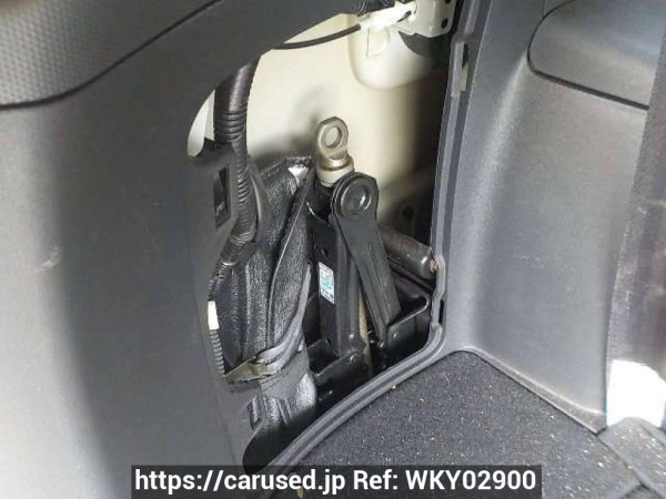 Used 2005 AT toyota wish ANE10G Image[37]