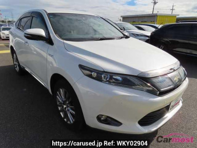 Toyota Harrier Hybrid AVU65