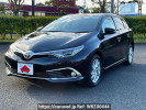 Toyota Auris DBA-NZE181H