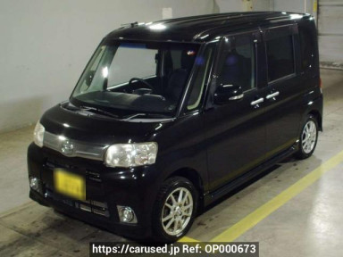 Daihatsu Tanto L385S