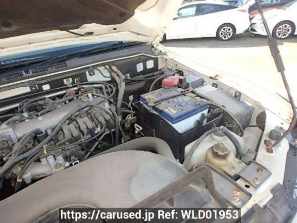 Used 2005 AT mitsubishi pajero V73W Image[11]