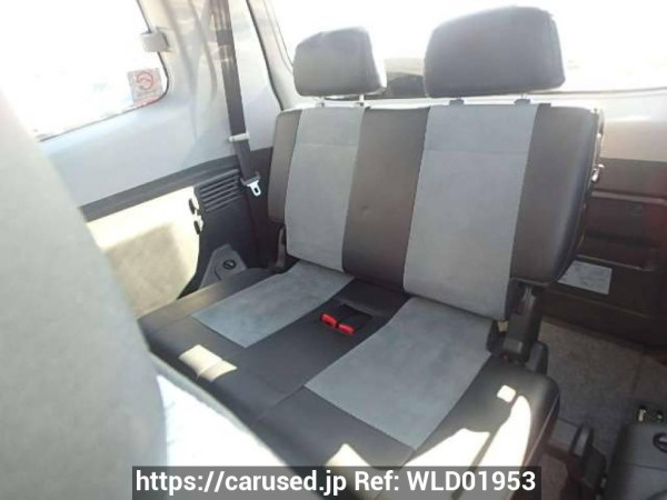 Used 2005 AT mitsubishi pajero V73W Image[19]