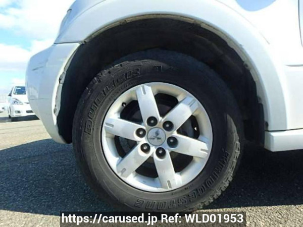 Used 2005 AT mitsubishi pajero V73W Image[30]