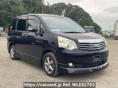 Toyota Noah ZRR70G