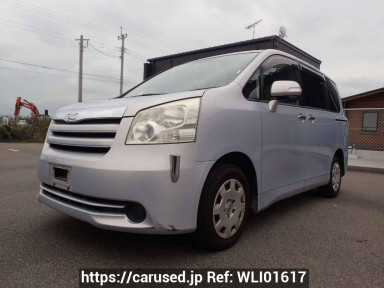 Toyota Noah ZRR70G