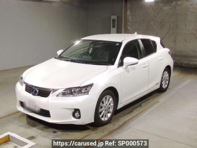 Lexus CT ZWA10