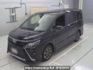 Toyota Voxy ZRR80W