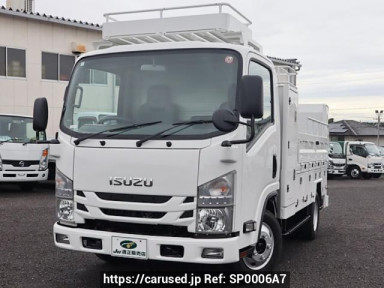 Isuzu null NMR85N