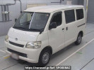 Toyota Liteace Van S402M