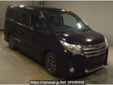 Toyota Noah ZRR80W