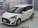 Toyota Sienta NHP170G