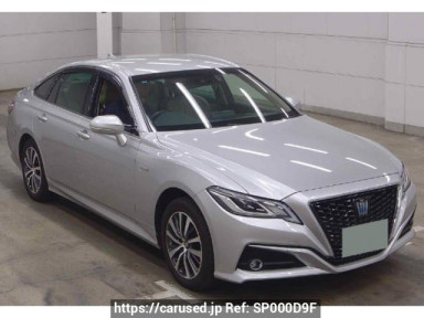 Toyota Crown Hybrid AZSH21