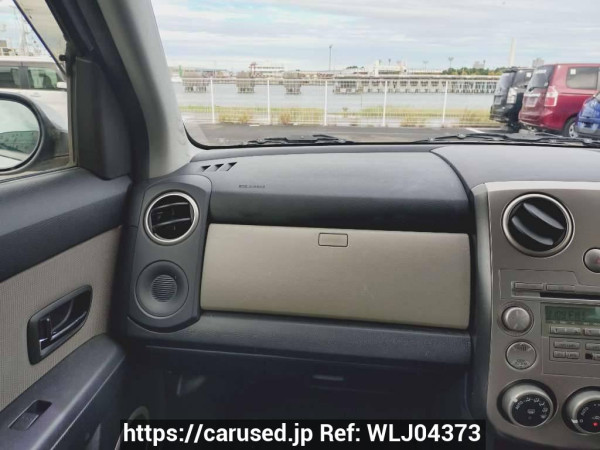 Used 2005 AT mazda verisa DC5W Image[17]