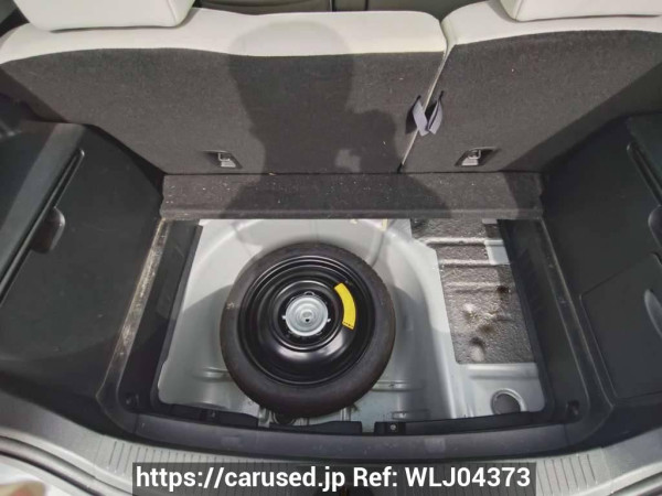Used 2005 AT mazda verisa DC5W Image[35]