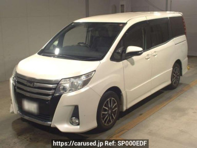 Toyota Noah ZRR80W