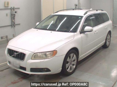 Volvo V70 BB6324W