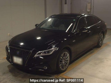 Toyota Crown Hybrid GWS224