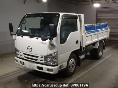 Mazda Titan LKR88AD