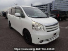 Toyota Noah ZRR75G