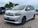 Toyota Voxy ZRR70G