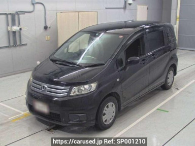 Honda Freed Spike GB3