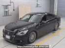 Toyota Crown Hybrid AWS210