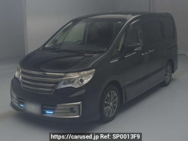 Nissan Serena HC26