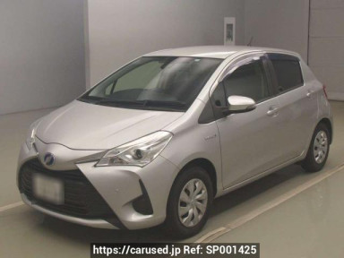 Toyota Vitz NHP130