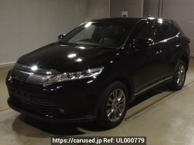 Toyota Harrier ZSU60W