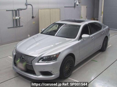 Lexus LS UVF46