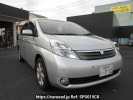 Toyota Isis ANM10G