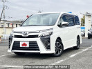 Toyota Voxy DBA-ZRR80W