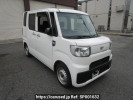 Daihatsu Hijet Caddie LA700V