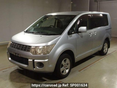 Mitsubishi Delica D5 CV5W