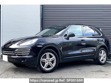 Porsche Cayenne 92AM5502