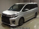 Toyota Voxy ZRR80W