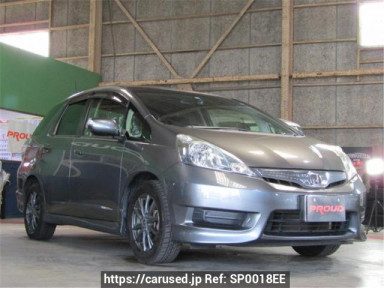 Honda Fit Shuttle Hybrid GP2