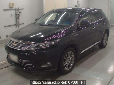 Toyota Harrier Hybrid AVU65W