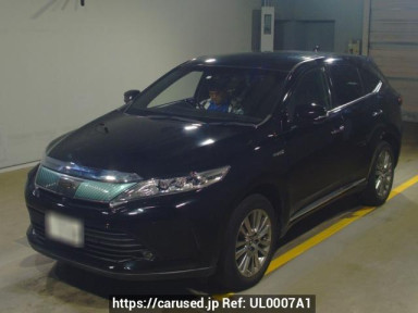 Toyota Harrier Hybrid AVU65W