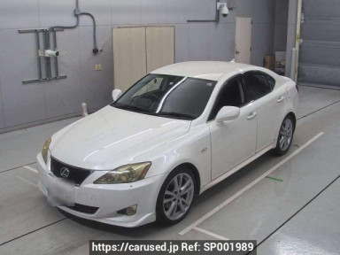 Lexus IS GSE20