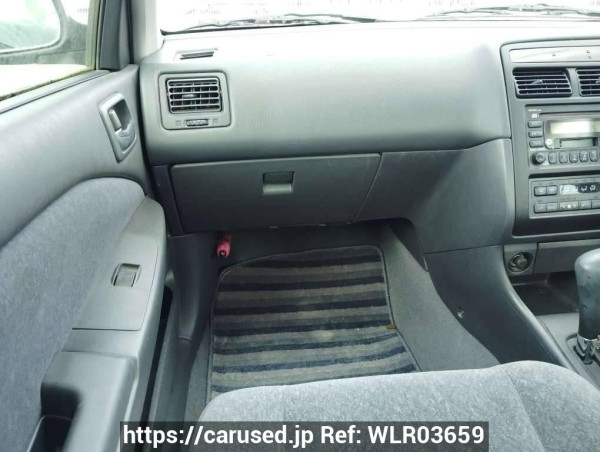 Used 2001 AT toyota carina AT212 Image[18]