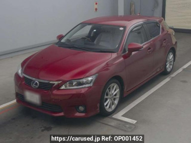 Lexus CT ZWA10