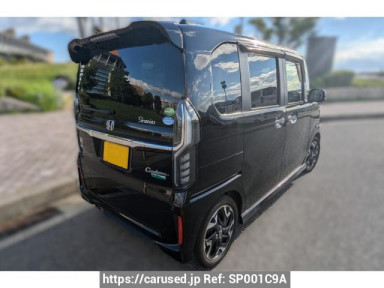 Honda N-BOX CUSTOM JF3